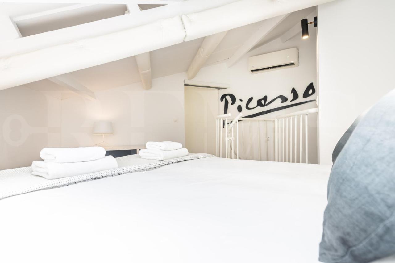 Inviting Duplex In Front Of Picasso Museum By Rems Appartement Málaga Buitenkant foto